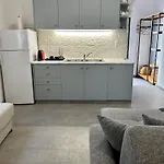 Avalon Luxury * Ερμούπολη
