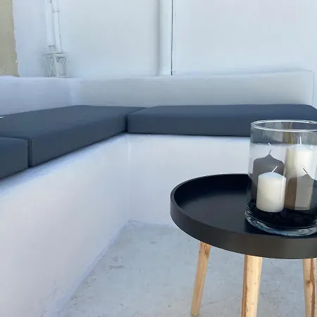 Avalon Luxury 에르무폴리