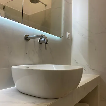 Avalon Luxury