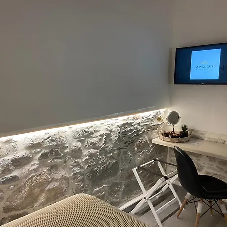 Avalon Luxury * Ερμούπολη