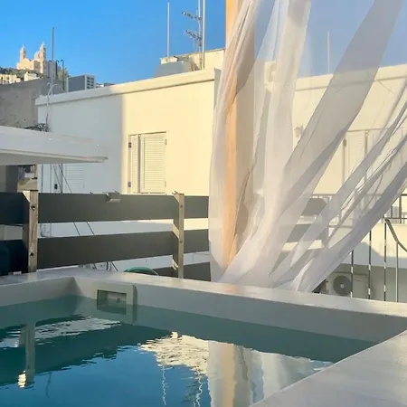Avalon Luxury 아파트