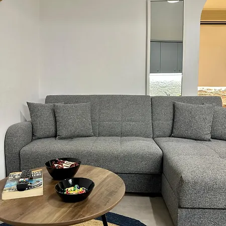 Avalon Luxury Эрмуполис