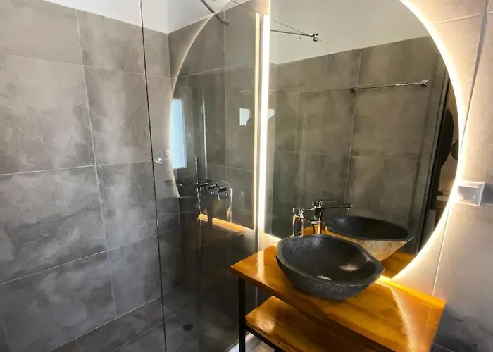 Avalon Luxury * Ermoupoli